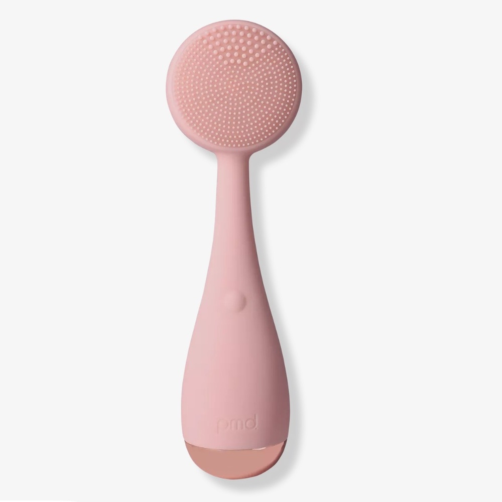 🔥BRAND NEW PMD Facial Cleansing Brush in Light Pink